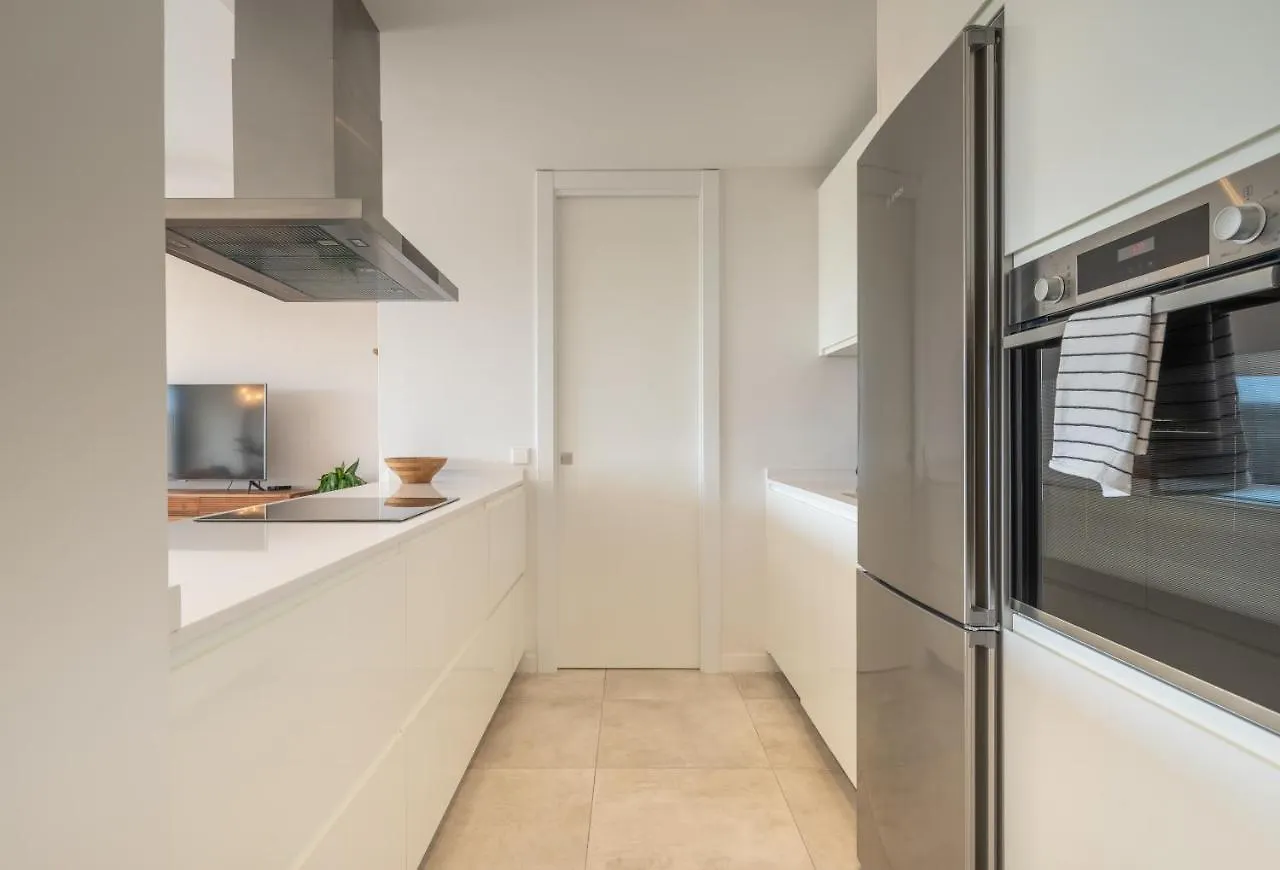 Ar 17 South Bay Apartment Estepona Spain