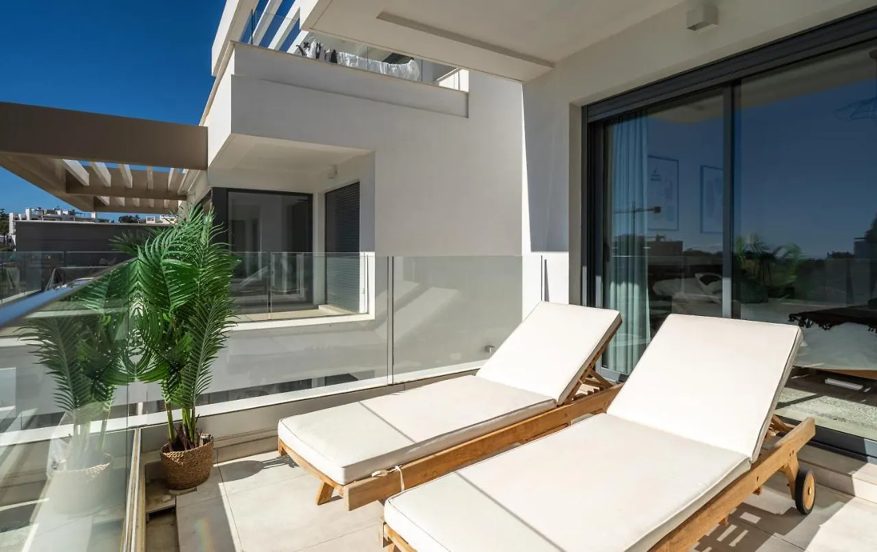 Ar 17 South Bay Apartment Estepona