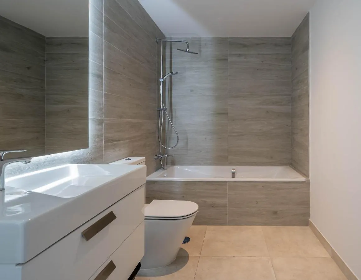 Ar 17 South Bay Apartment Estepona 0*,  Spain